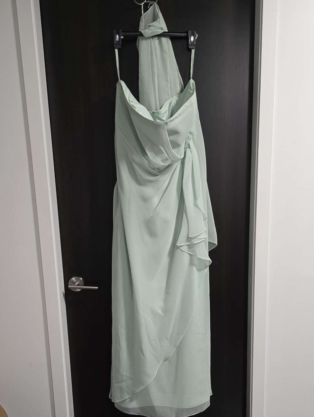 Jordan Fashions Mint Green Chiffon Asymmetric Ruched Gown Brooch Sz 14/XL